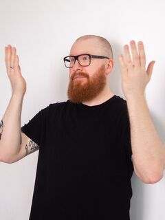 Марат Секаев