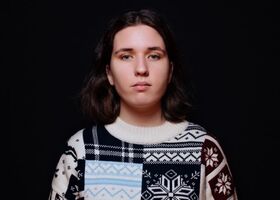 Юля Чеснокова