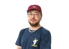 Денис Антипин